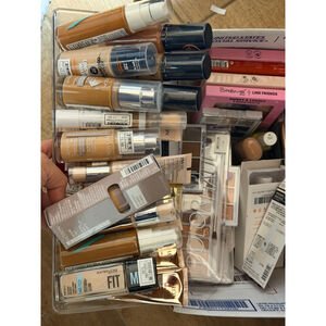 Makeup lot